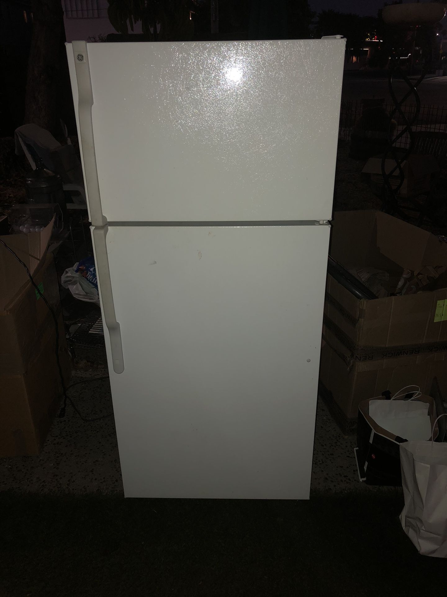 GE® Energy Star 16.5 Cu. Ft. Top-Freezer Refrigerator GTH17DBD4RWW