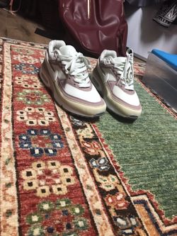 Women’s Nike Air Max