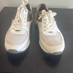 Micheal Kors Sneakers