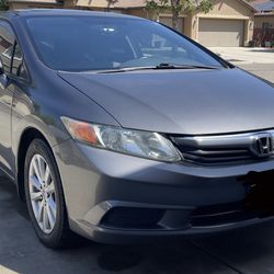 2012 Honda Civic EX $6000- perfect for school