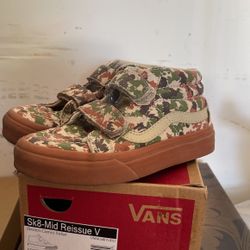 Camouflage Vans Boy/girl Size 12.5 $ 12