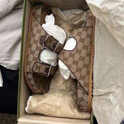 gucci sandals