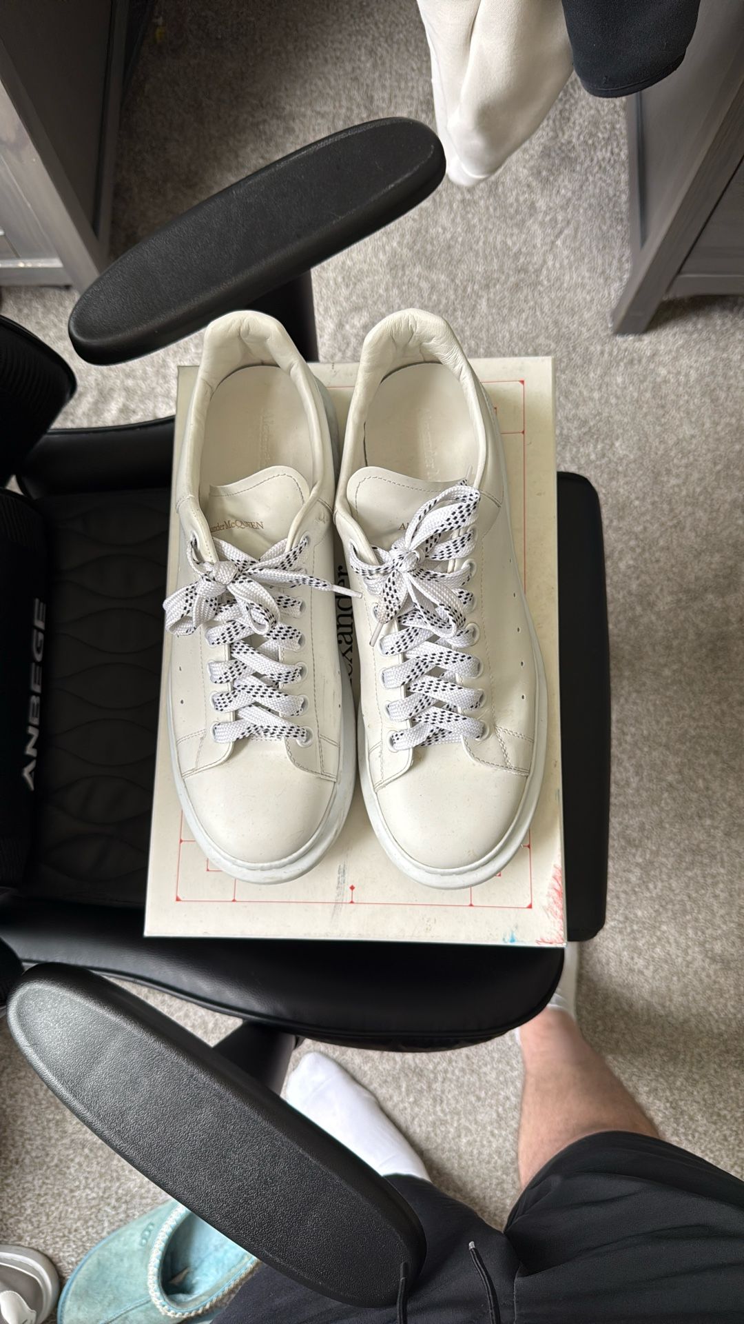 Alexander McQueens All White 44E Size 11