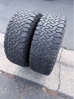 (2) 315/70R17 Bfgoodrich All Terrain