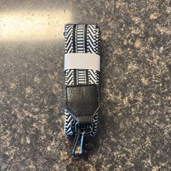 Brand New Adjustable Black And White Purse Strap 