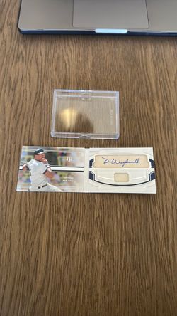 2022 Panini National Treasures Dave Winfield 07/25 Legendary Material Signatures Booklet