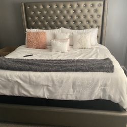 King Size Bedroom Set $950