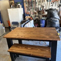 Farmhouse Furniture 