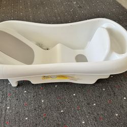 The Sure Comfort Toddler Tub
