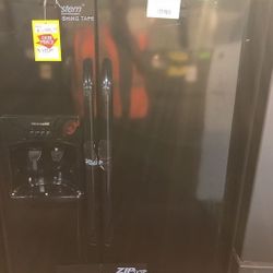 Frigidaire Refrigerator FFHXTE 2