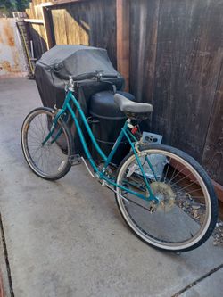 Green Murray Beach cruiser bike
