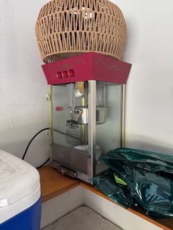 Popcorn machine