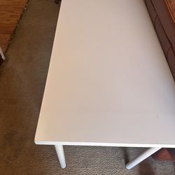 IKEA table