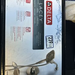 Delta Lacy  Shower Head N Faucet