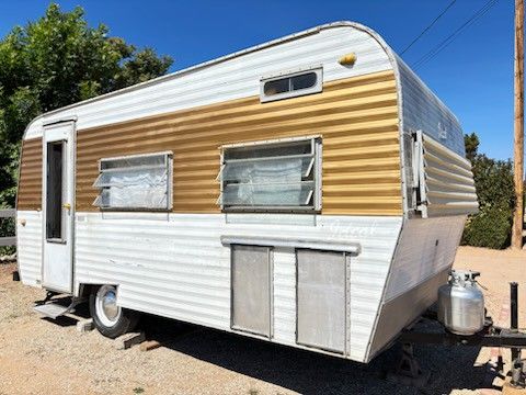 Camping Trailer 14ft Vintage