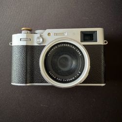 Fujifilm X100VI