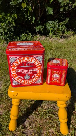 Collectible cans