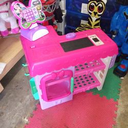Minnie Mouse Checkout Stand