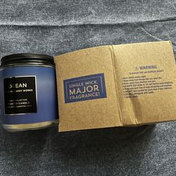 Bath & Body Works Ocean Candle - Deep Blue Men's Collection Scented Candle 7onz