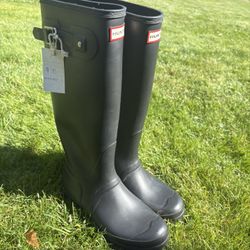 Brand New Hunter Rain Boots