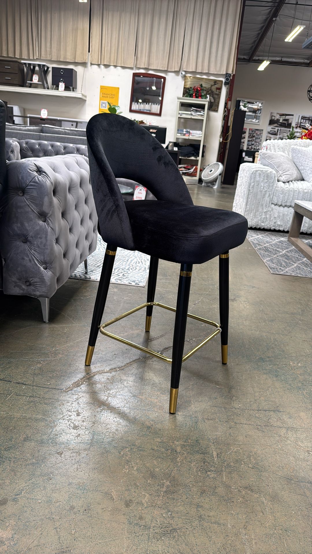 199 Elegant Stool Black and Gold Stool – Bold Glamour with Modern Edge