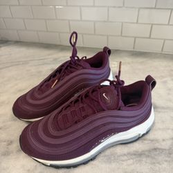 Women’s Air max 97 Size 7.5
