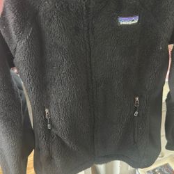 Black Small Patagonia Fleece