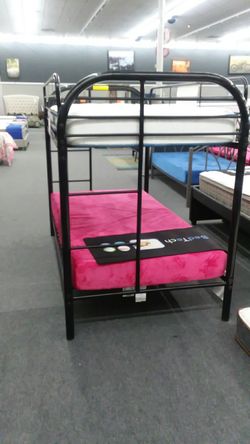 T/T bunkbed