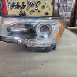 2017 2019 gmc acadia left headlight