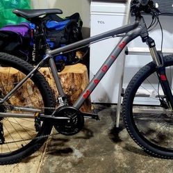  2022 Marin Mountain Bike Sky Trail Like New Condition