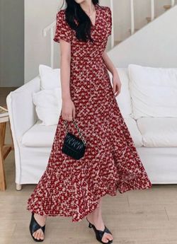 Never Worn. Red Ditsy Floral Printed Midi Dress  With Belted, Ruffled Hem, Wrap, Short Sleeve Size M