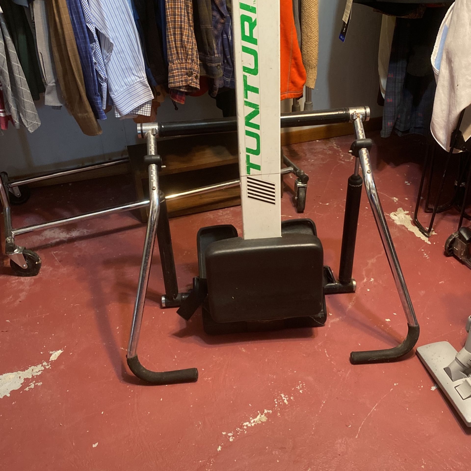 Tunturi Rowing Machine 