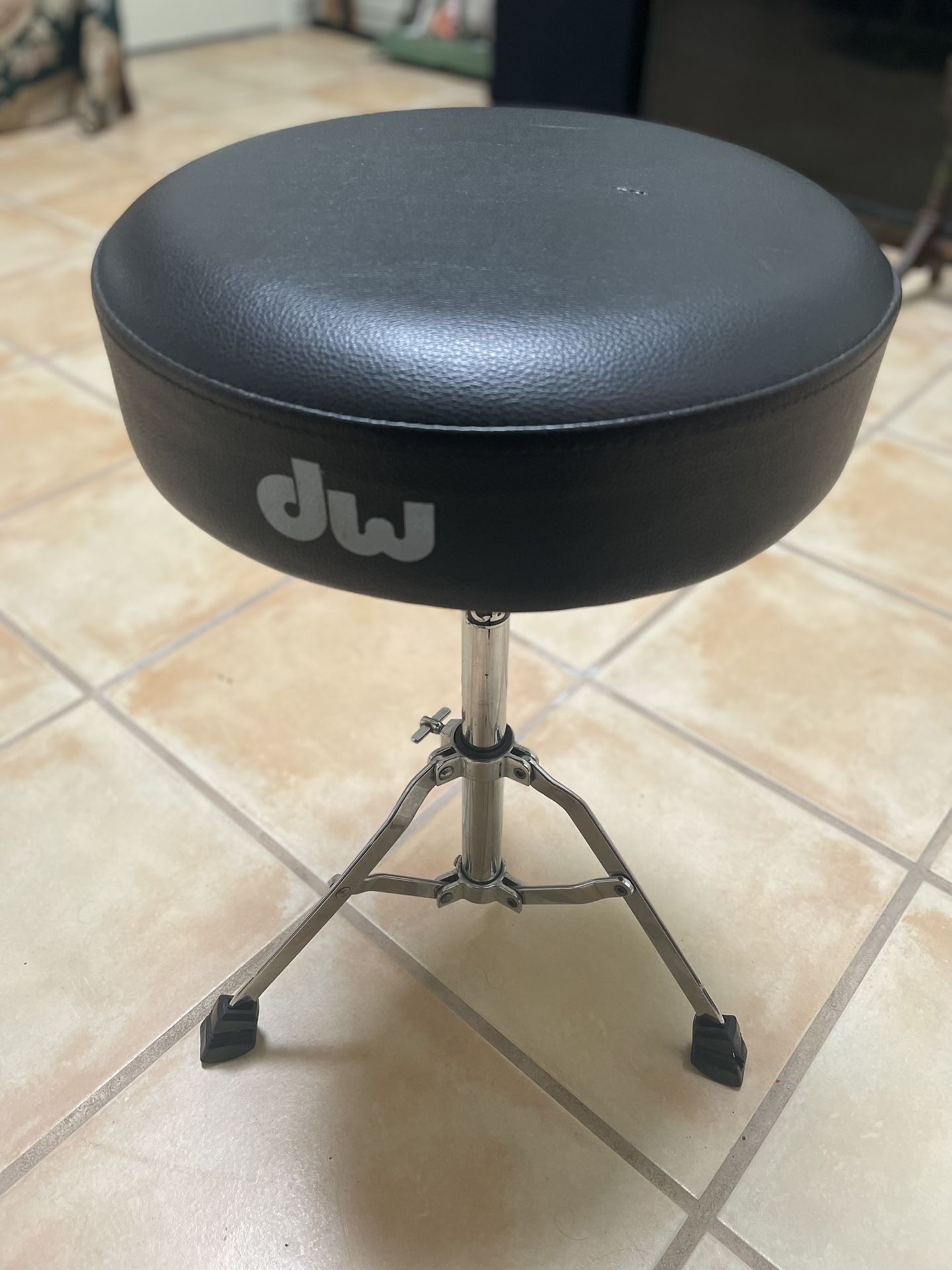 DW Drum Throne Seat Chair