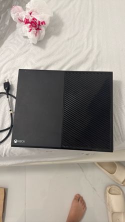 Xbox one model 1540