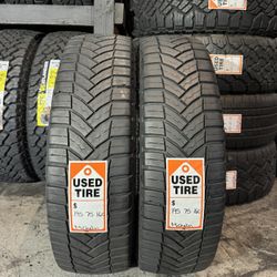 (2) 195/75/16C Michelin 