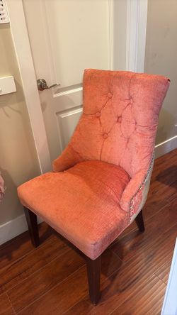 PINK CHAIR