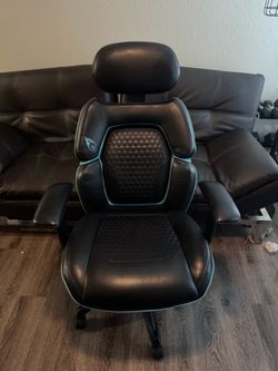 Gaming chair