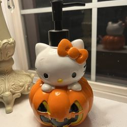 Hello Kitty Halloween Soap Dispenser 