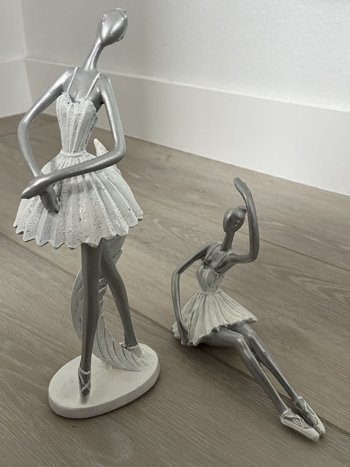 Figurines of Ballet Dancer Statues - Art Deco