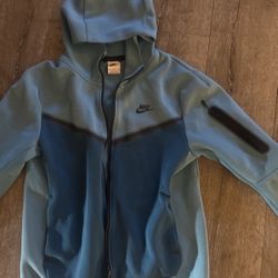 Blue Nike Tech 