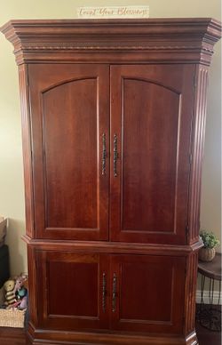 TV  console cabinet