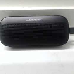 Bose Bluetooth Speaker Sounds Great 