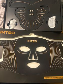 INTEO LED Spectrum Face & Neck Mask Set
