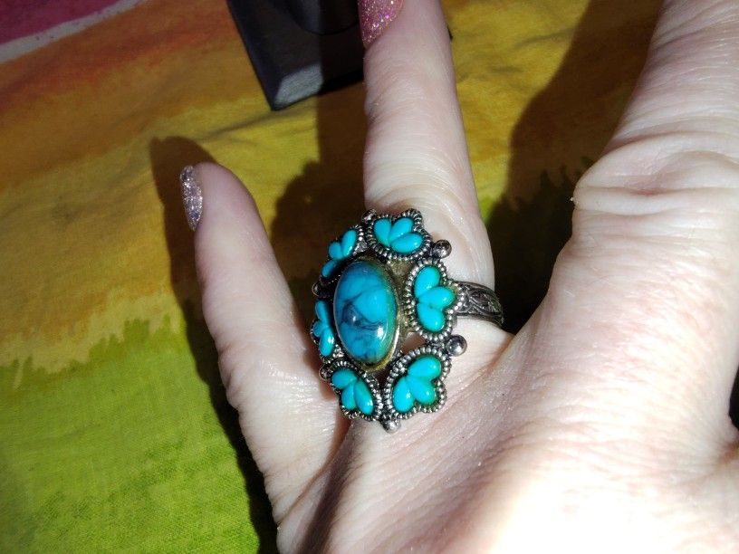 Vintage Statement Ring With Turquoise Stones Size 7 