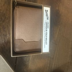 Duluth Trading Zippered Bifold Wallet 