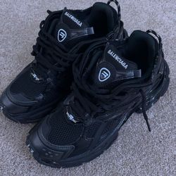 BALENCIAGA RUNNER
