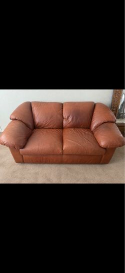 Brown Leather Loveseat Sofa pull out bed