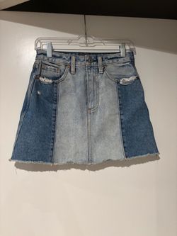 NWT Abercrombie & Fitch Two-Tone Distressed Denim Mini Skirt sz 0