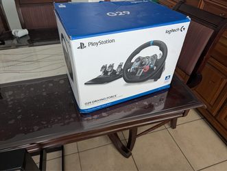 LOGITECH/ PLAY STATION