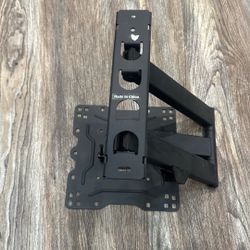  full-motion articulating TV wall mount. 